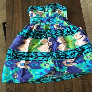 strapless dress with elastic